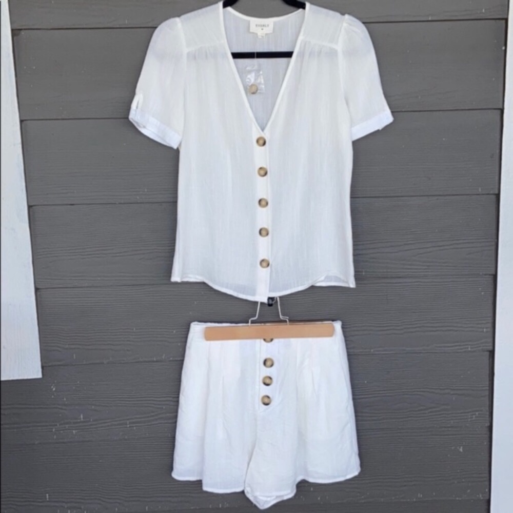 Everly linen blend set